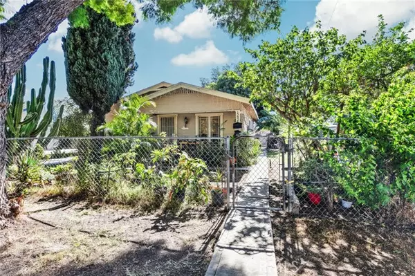 Whittier, CA 90602,12822 Danbrook