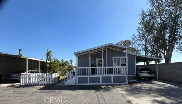 17377 VALLEY BLVD, Fontana, CA 92335