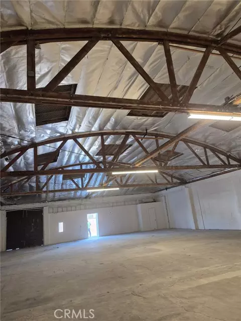 5867 Crocker, Los Angeles, CA 90003