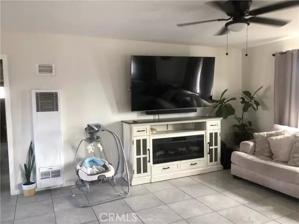 Victorville, CA 92395,16134 Colina