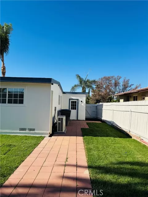Riverside, CA 92503,9314 Martha Way