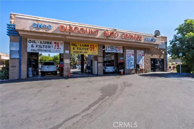 Riverside, CA 92503,Address not disclosed