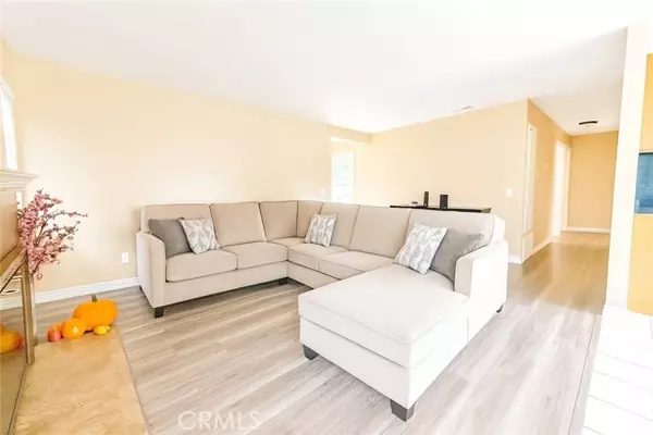 Riverside, CA 92506,7073 New Mexico