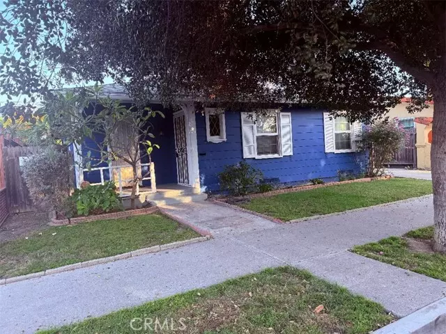 2010 Golden Ave, Long Beach, CA 90806