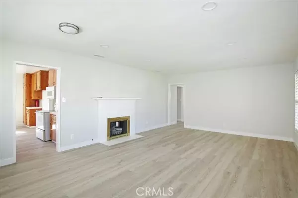 Downey, CA 90240,8620 Lubec Street