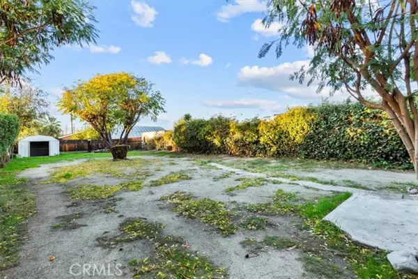 Loma Linda, CA 92318,11184 Adella