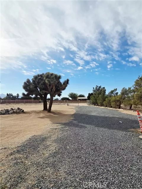 Oak Hills, CA 92344,10375 Lilac