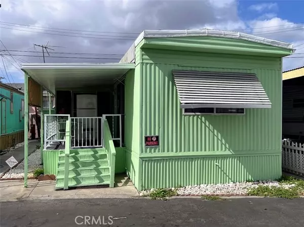 Bellflower, CA 90706,9235 Artesia Blvd #5