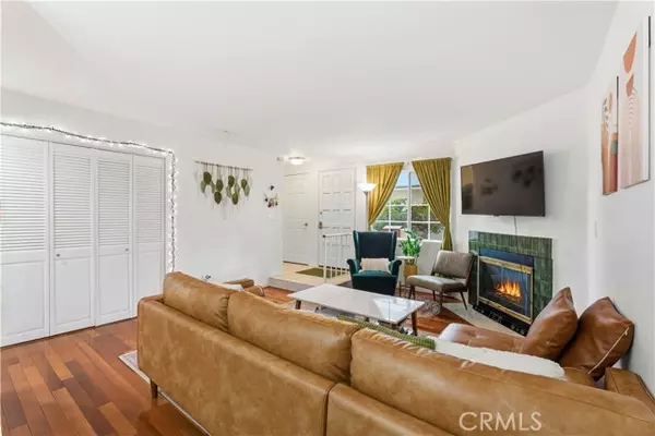 Glendale, CA 91206,618 N Howard #122