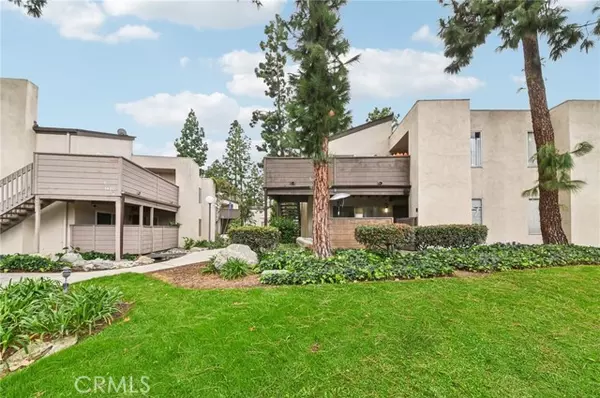 Santa Ana, CA 92701,1430 Cabrillo Park #B