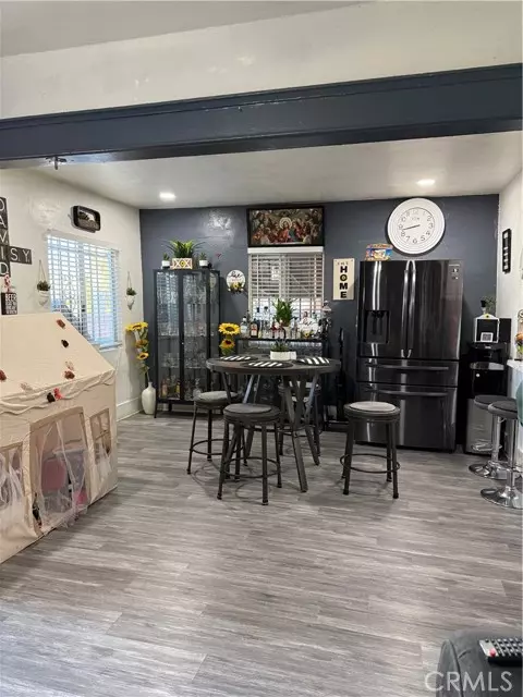 Los Angeles, CA 90044,800 W 97th