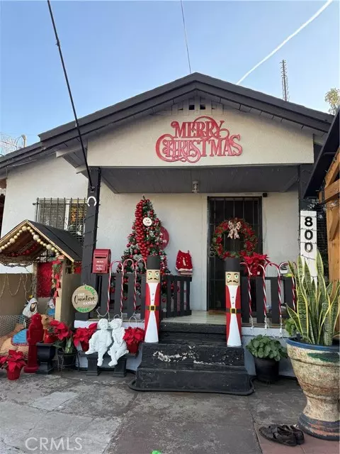 Los Angeles, CA 90044,800 W 97th