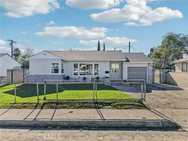 San Bernardino, CA 92411,1221 Cummings Way