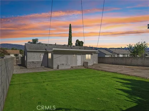 San Bernardino, CA 92411,1221 Cummings Way