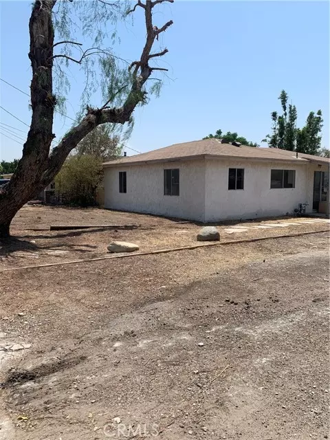 1843 W Bohnert Avenue, Rialto, CA 92377