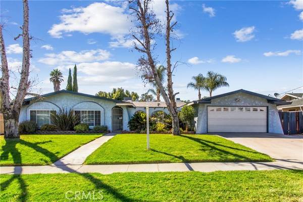 9520 Emerald Avenue, Fontana, CA 92335