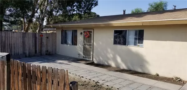 494 W 5th Street, San Jacinto, CA 92583