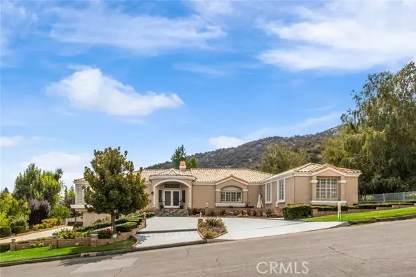 13777 Pine View Drive, Yucaipa, CA 92399