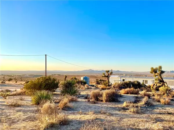 23822 Laramie Street, Apple Valley, CA 92308