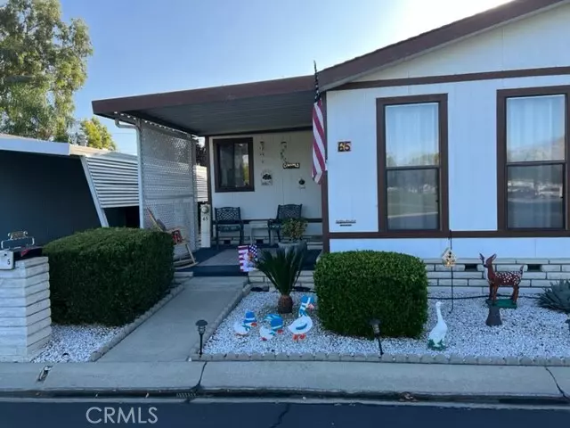 Hemet, CA 92544,24600 Mountain AV #65