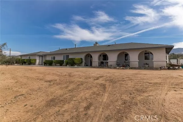 8801 Sky Line Drive, Pinon Hills, CA 92372