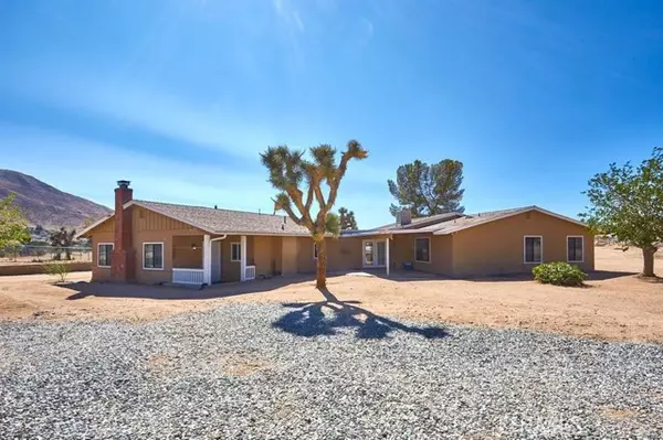 22469 Ocotillo Way, Apple Valley, CA 92308