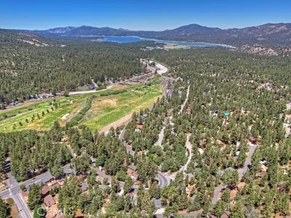 Big Bear Lake, CA 92315,43218 Sunset Drive