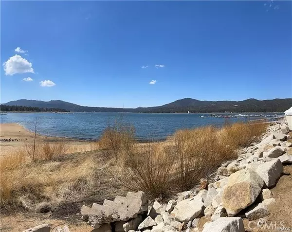 Big Bear Lake, CA 92315,400 Pine Knot Boulevard #K-36