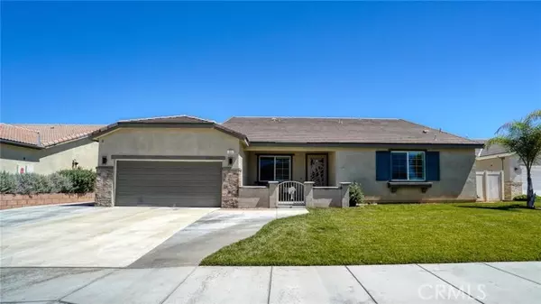 832 Hilltop Court, Calimesa, CA 92320