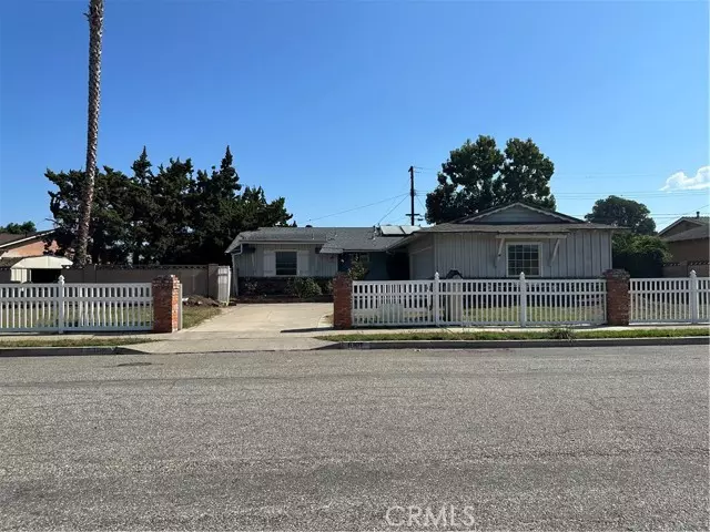 Westminster, CA 92683,6101 Choctaw dr