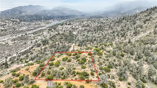 Pinon Hills, CA 92372,4 Oak Springs Valley Drive