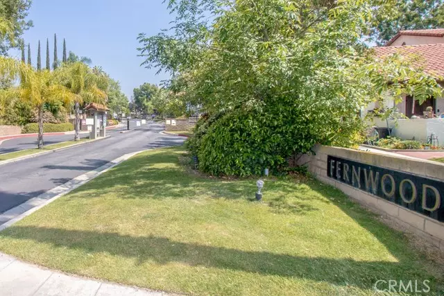 Redlands, CA 92373,246 E Fern #204