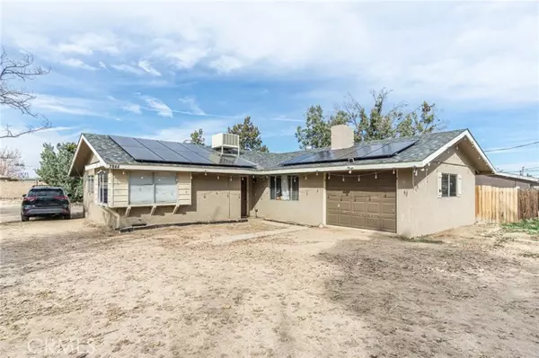 7944 Chase Avenue, Hesperia, CA 92345