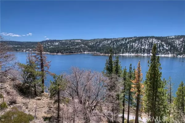 Fawnskin, CA 92333,239 Big Bear Tract #A