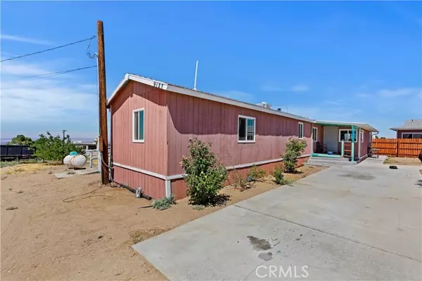 Pinon Hills, CA 92372,9127 Holiday Lane