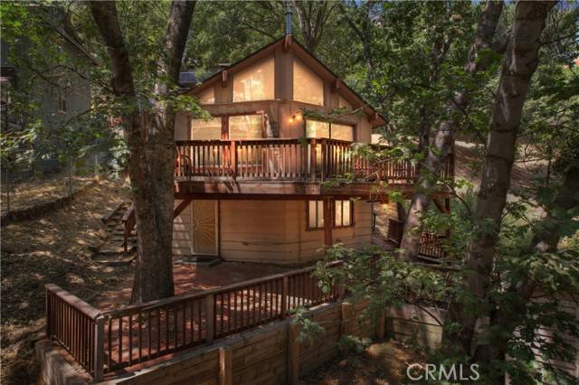 463 Dunant Drive, Crestline, CA 92325