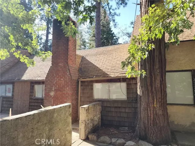 Crestline, CA 92325,23750 Shady Lane