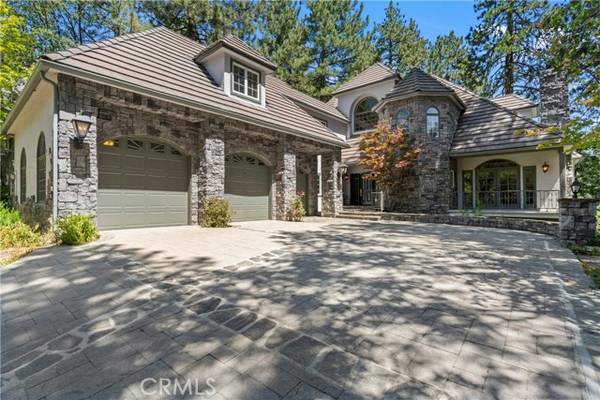 699 Brentwood Drive, Lake Arrowhead, CA 92352