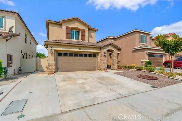 878 S Breden Lane, Rialto, CA 92376