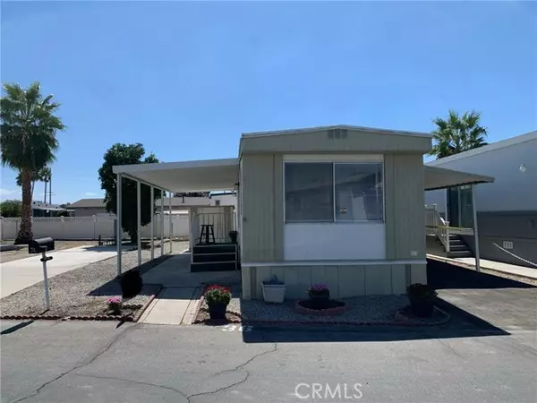 San Jacinto, CA 92583,999 S Santa Fe Avenue #36