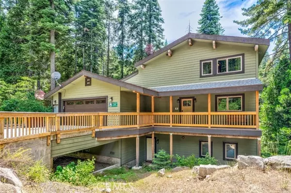 7191 Manzanita Lane,  Yosemite National Park,  CA 95389