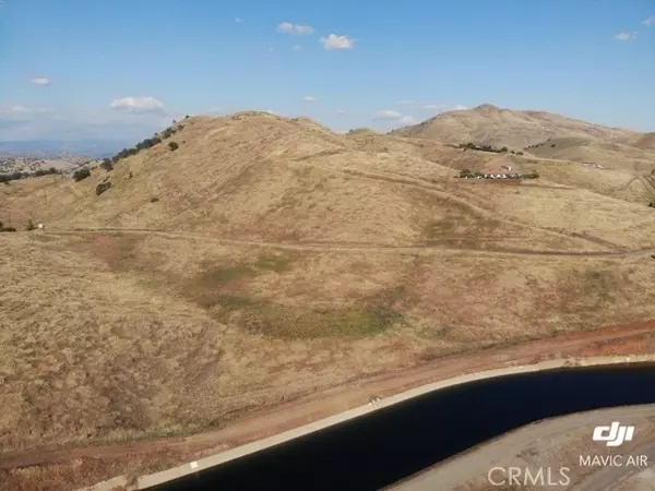 Clovis, CA 93619,5 Acre Lot Summit Crest Lane