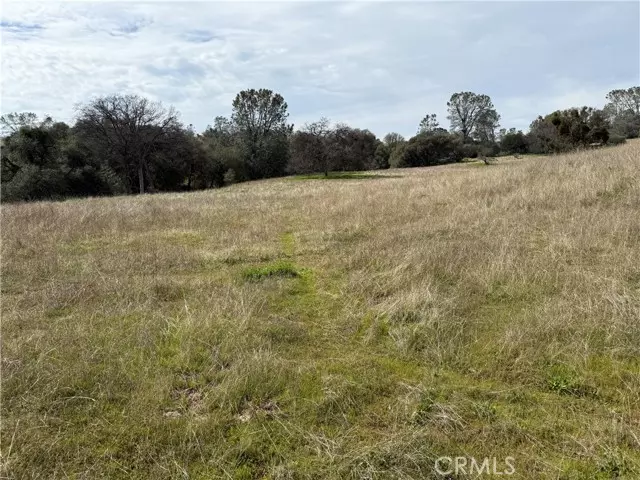 64 Victoria Lane, Oakhurst, CA 93644