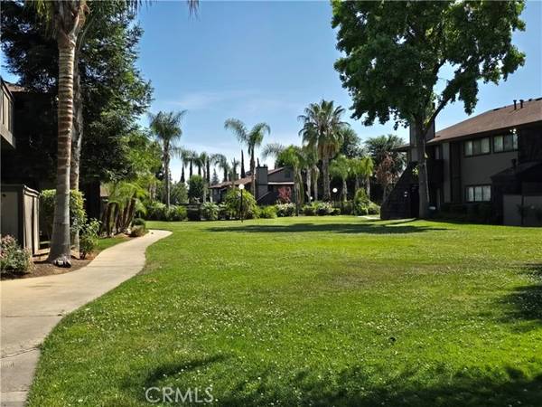 1190 S Winery Avenue #174, Fresno, CA 93727