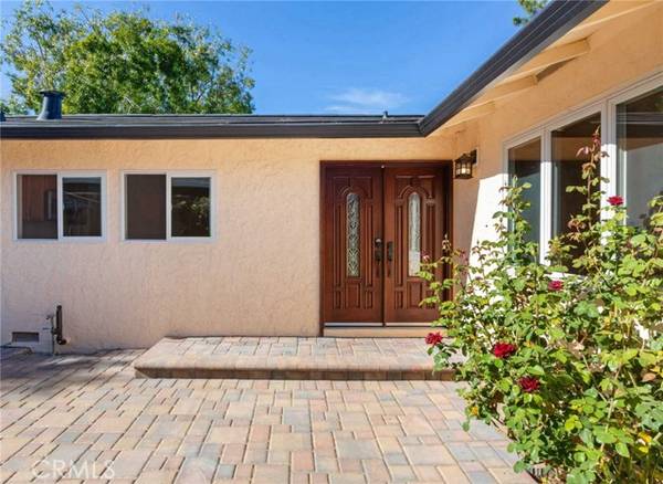 3135 Alameda De Las Pulgas, Menlo Park, CA 94025