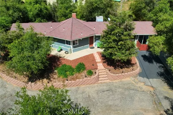 42369 Buckeye Road, Oakhurst, CA 93644