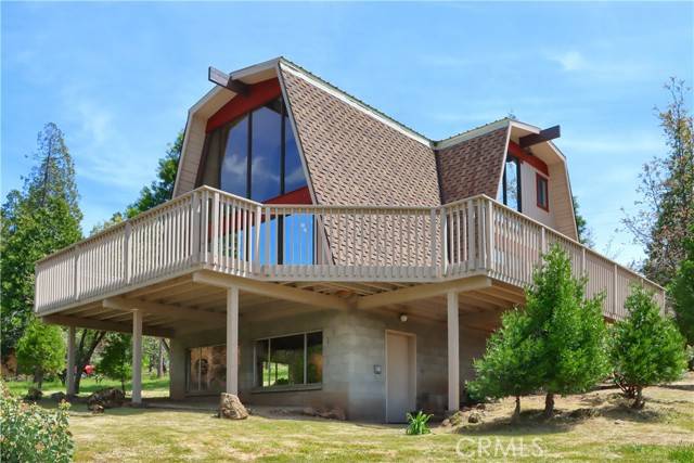 60027 Cascadel Drive, North Fork, CA 93643