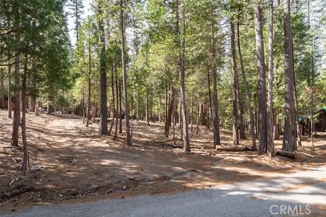 1 Koon Hollar, Wawona, CA 95389