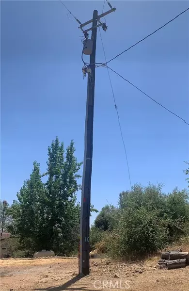 17 Pine Tree, North Fork, CA 93643