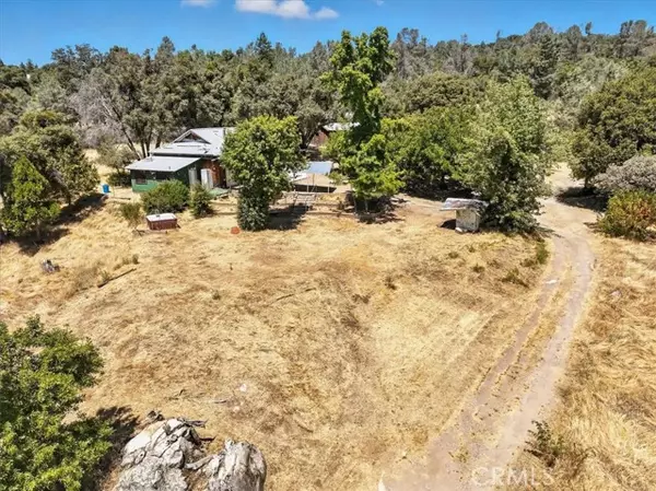 46467 Bissett Station Road, Ahwahnee, CA 93601